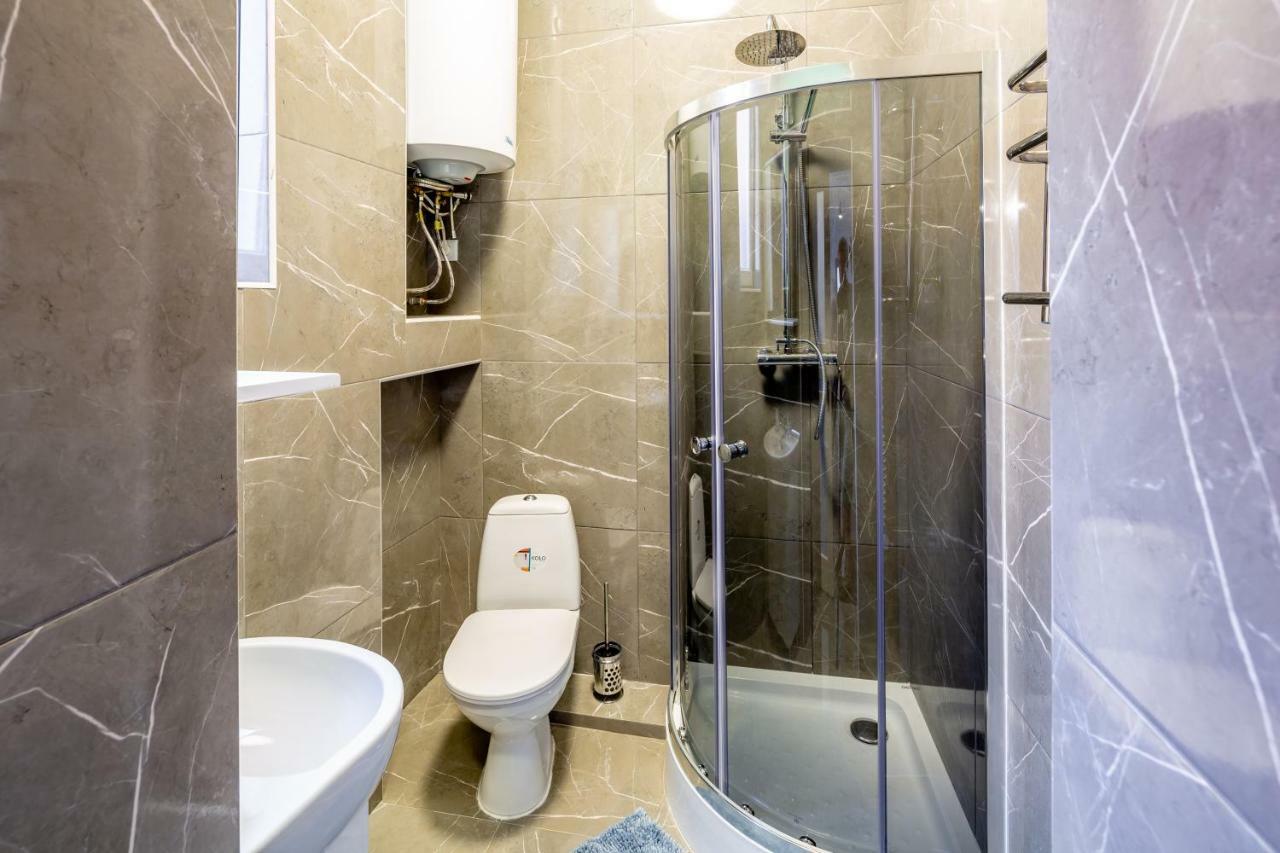 Alfa Apartments Chornovola Lviv Exterior photo